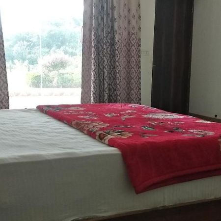 Radha Rani Mahal Khajuraho Hotel Exterior foto