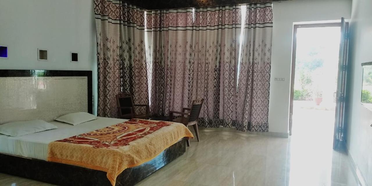 Radha Rani Mahal Khajuraho Hotel Exterior foto